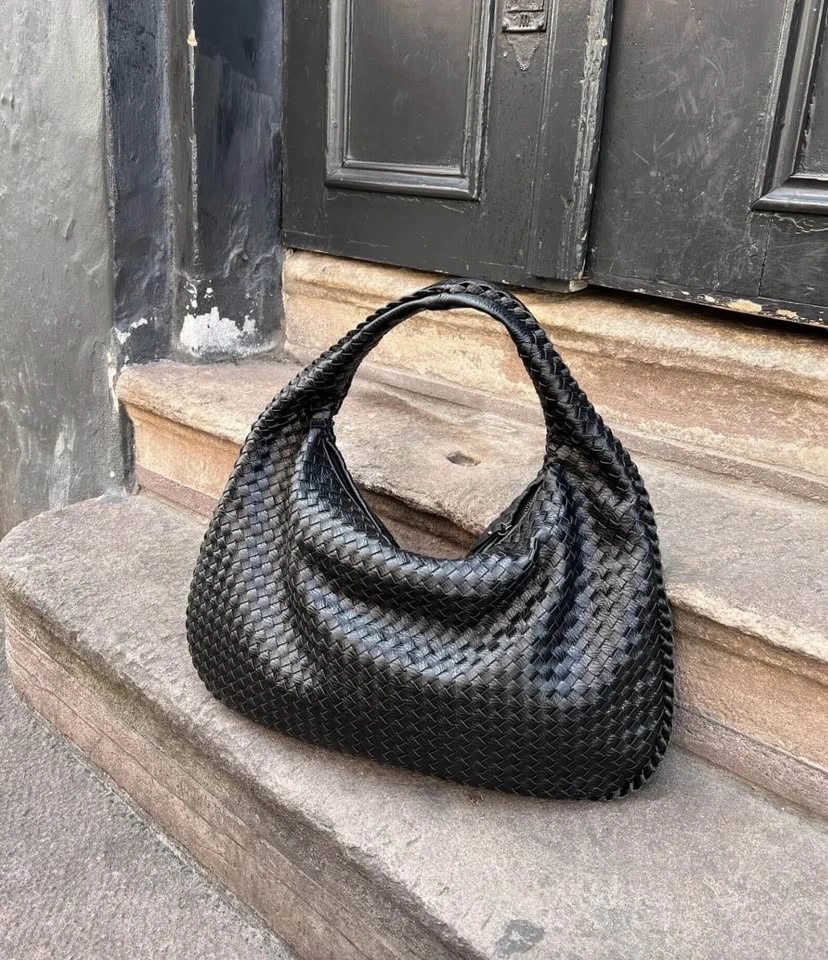 Woven leather hobo bag - photo 4
