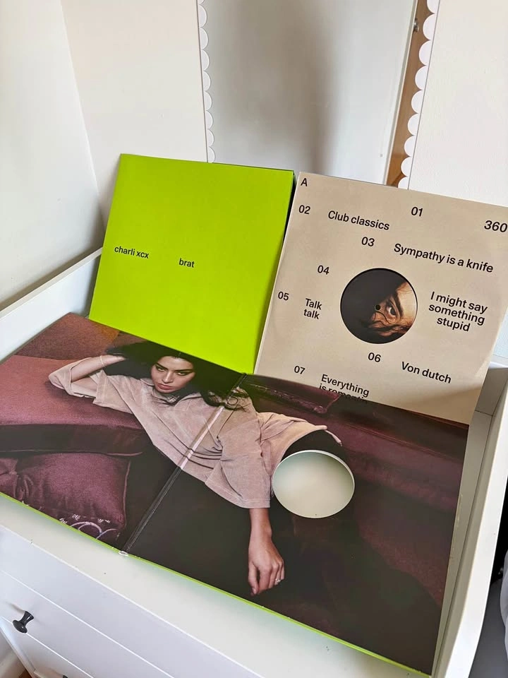 Brat vinyl Charli xcx album record