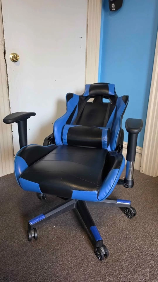 Black & Blue Gaming Chair - photo 3