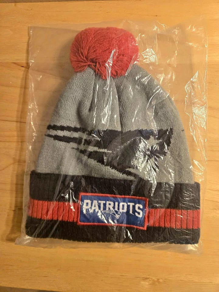 NFL New England Patriots Budweiser Toque