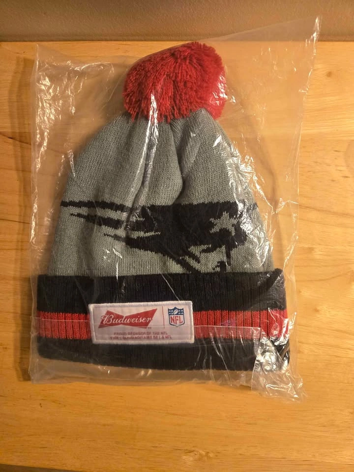 NFL New England Patriots Budweiser Toque - photo 2