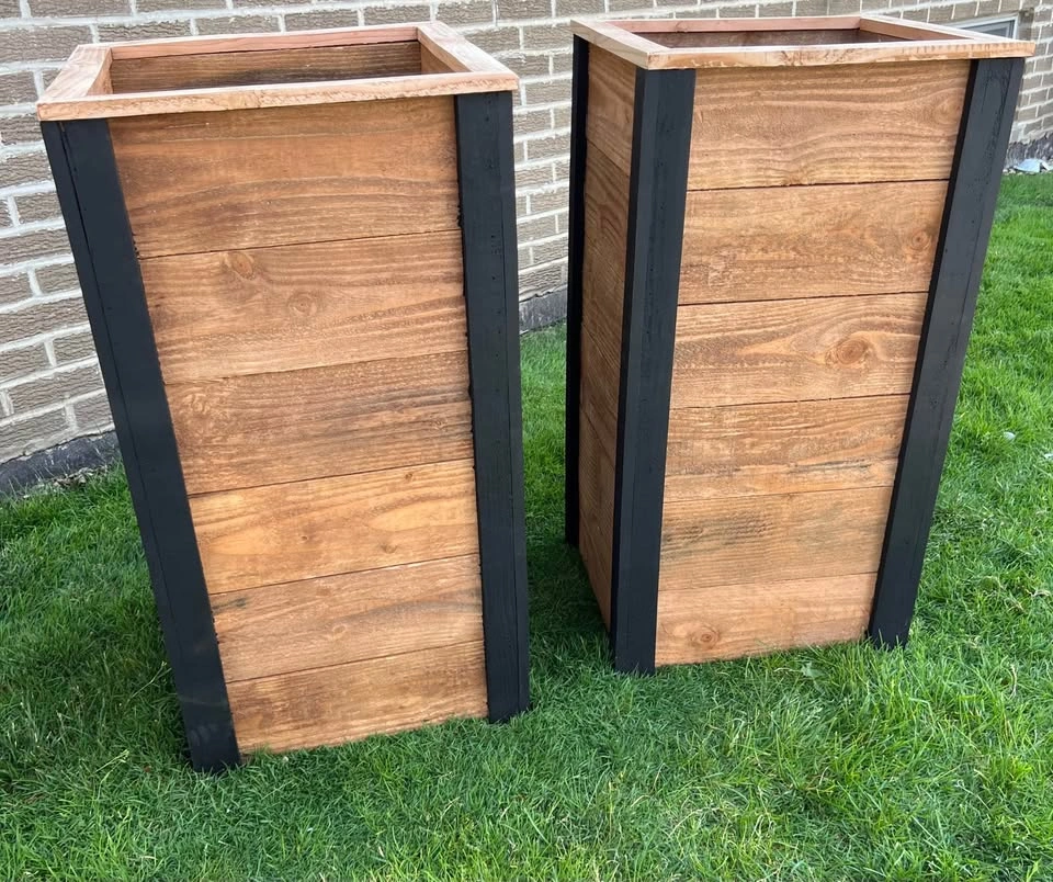 Handmade cedar planter boxes - photo 4