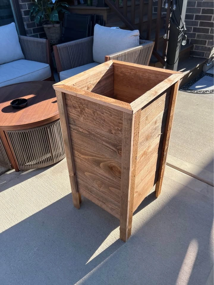 Handmade cedar planter boxes - photo 5