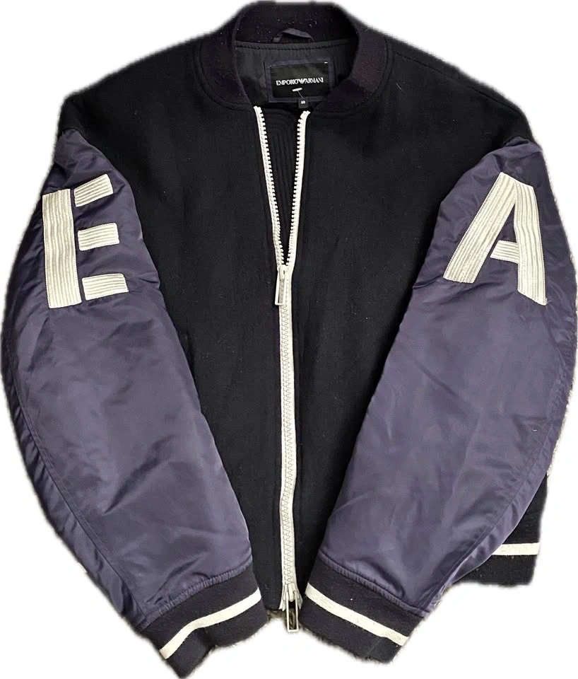 AE bomber jacket size M