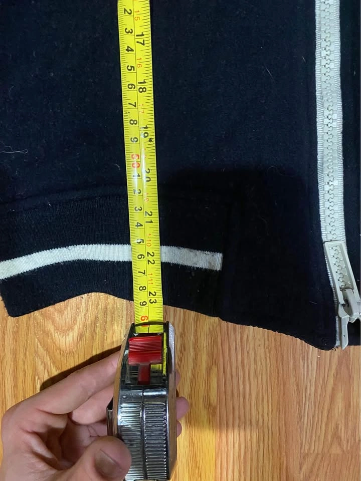 AE bomber jacket size M - photo 4