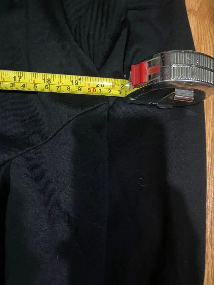 Undefeated hoodie size M - photo 4