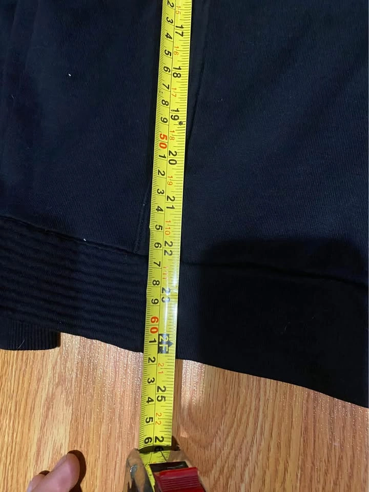 Undefeated hoodie size M - photo 5