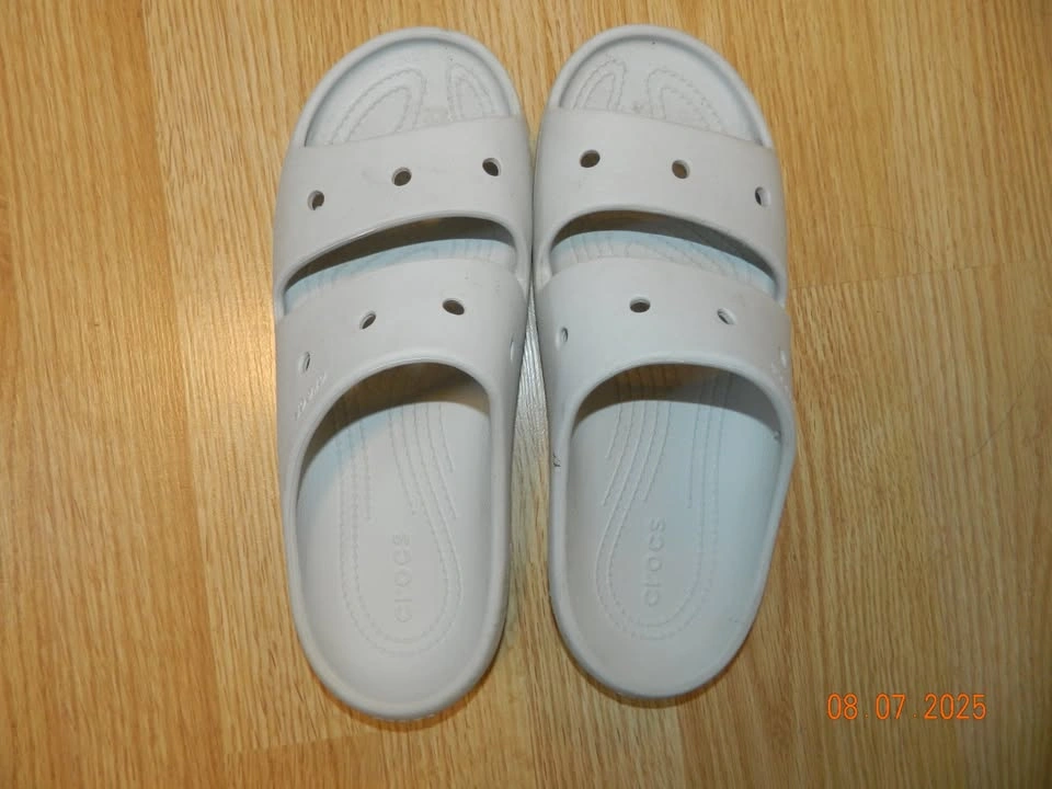 CROCS SLIDES size M7 W9...EUC..light grey - photo 2