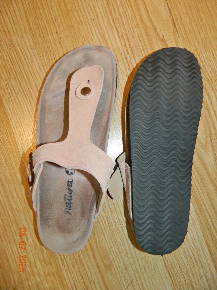 Womens Natura Suede Birk Style Sandals Size 39 (8)