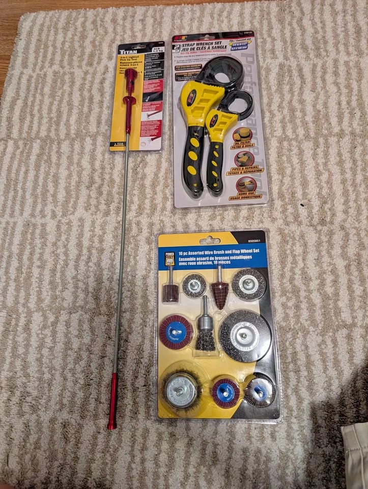 Various tools, unopened