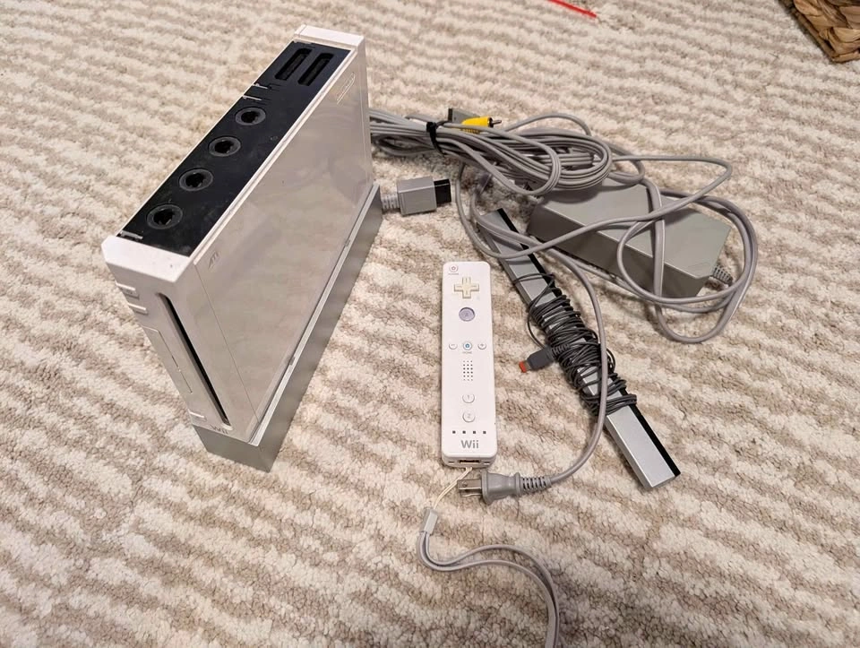 Nintendo Wii + Games