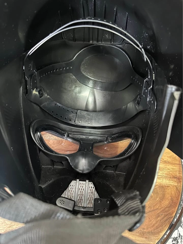 Hasbro Star Wars Darth Vader Voice Changer Helmet - photo 5