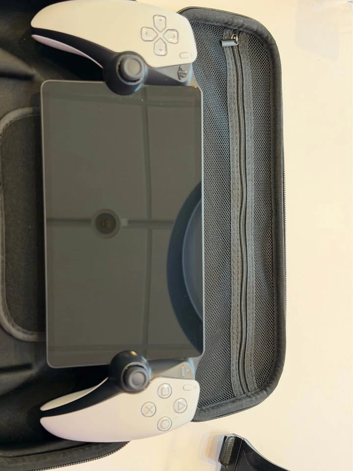 PlayStation Portal with Carrying Case - PS portal - photo 2