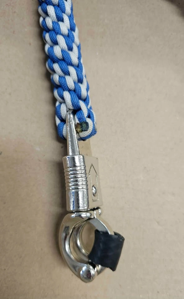 20" Paracord Motorcycle Get Back Whip w/ Skulls & Quick Release - photo 3