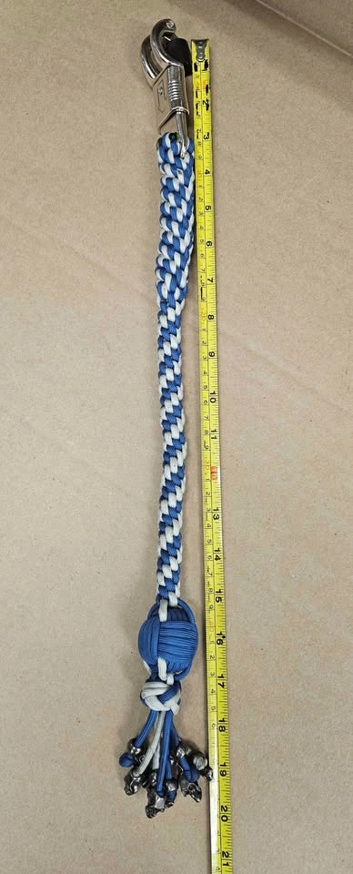 20" Paracord Motorcycle Get Back Whip w/ Skulls & Quick Release - photo 5