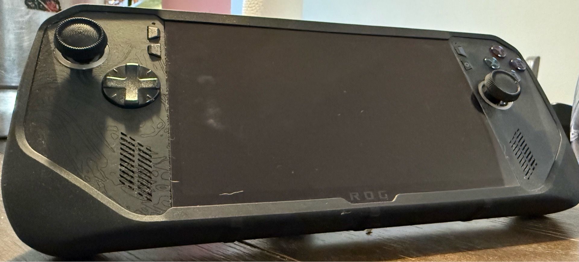 ROG Ally X (Z1 Extreme) - photo 2