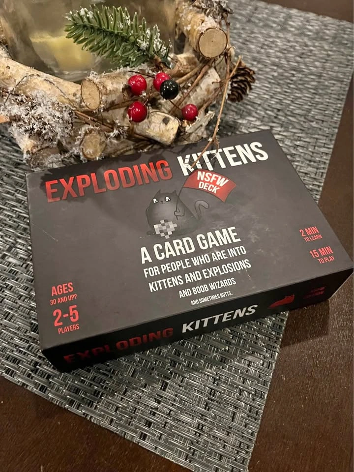 Exploding Kittens NSFW Edition