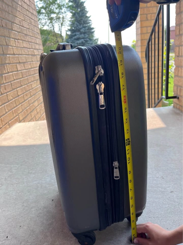 Two Small Suitcases - photo 5