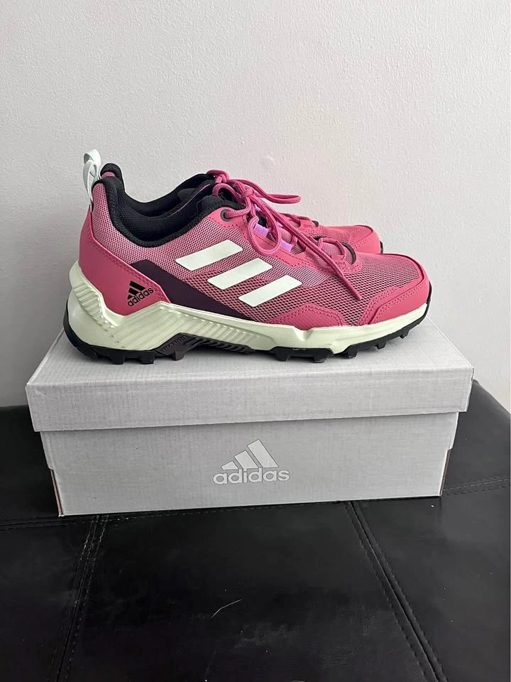 Adidas Trail Hiking Shoes Size 7.5