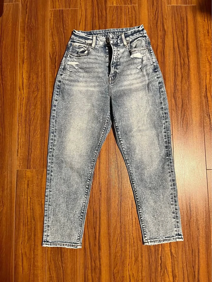 American Eagle Jeans, size 2