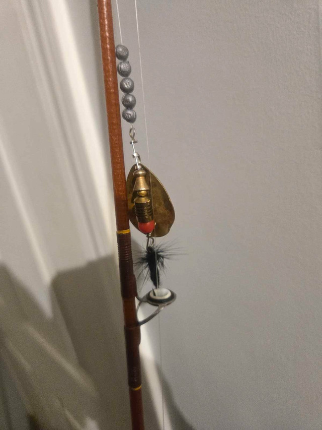 6 foot antique lucky rod and never used Shimano reel - photo 5