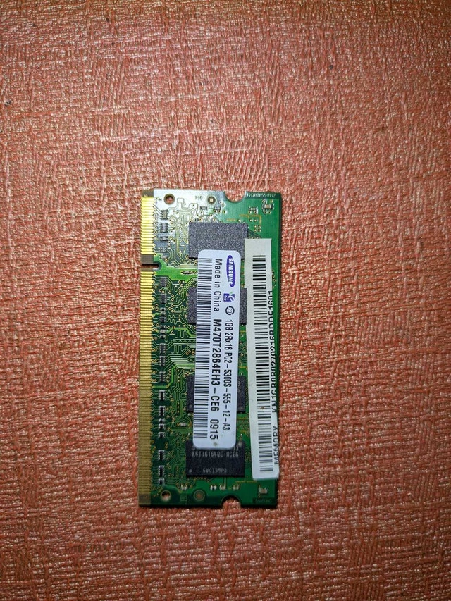 Samsung and Qimonda 1GB DDR2 SO-DIMM Laptop RAM - photo 2