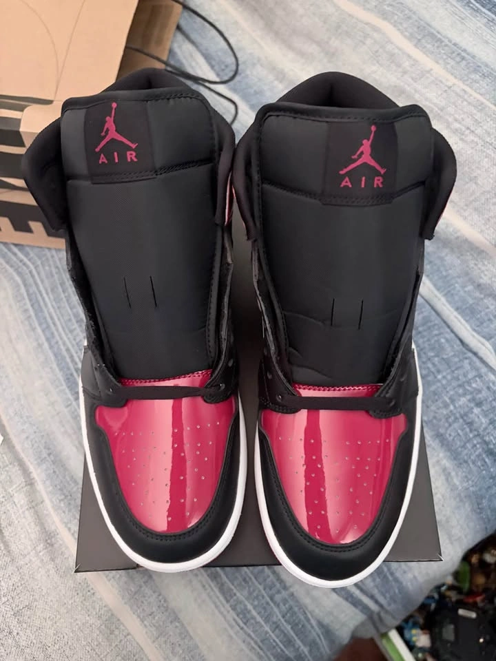 Jordan 1 Patent Bred Toe Size US 10.5 mens (firm price, no trade - photo 2