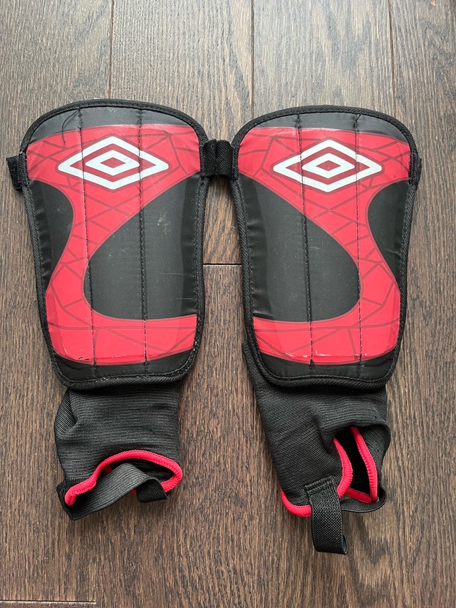 Umbro Shin Guards