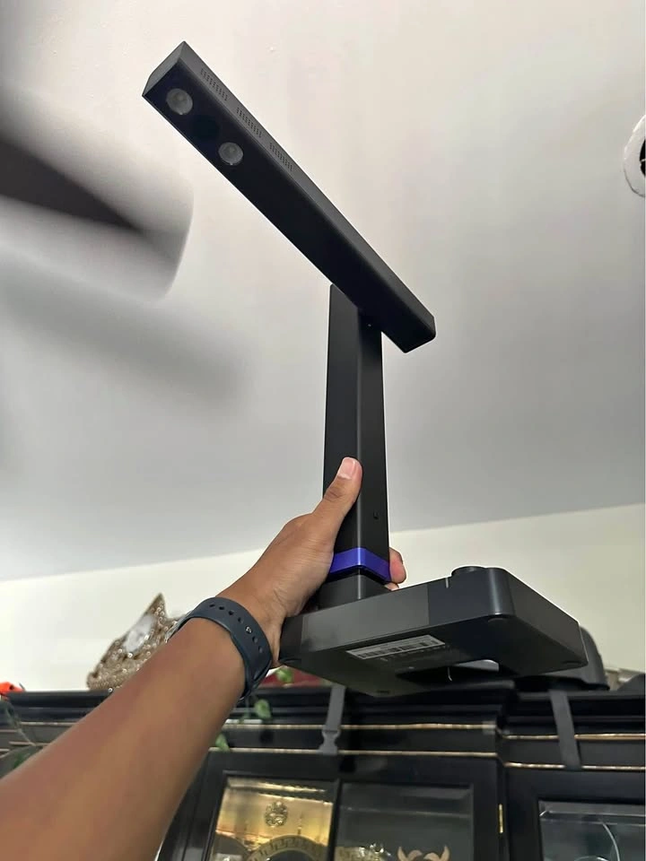 Portable document scanner