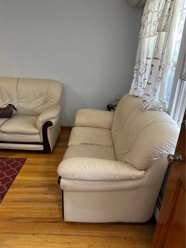 Sofa Set! NEGOTIABLE! NEED GONE. - photo 2