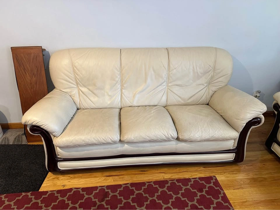 Sofa Set! NEGOTIABLE! NEED GONE. - photo 3
