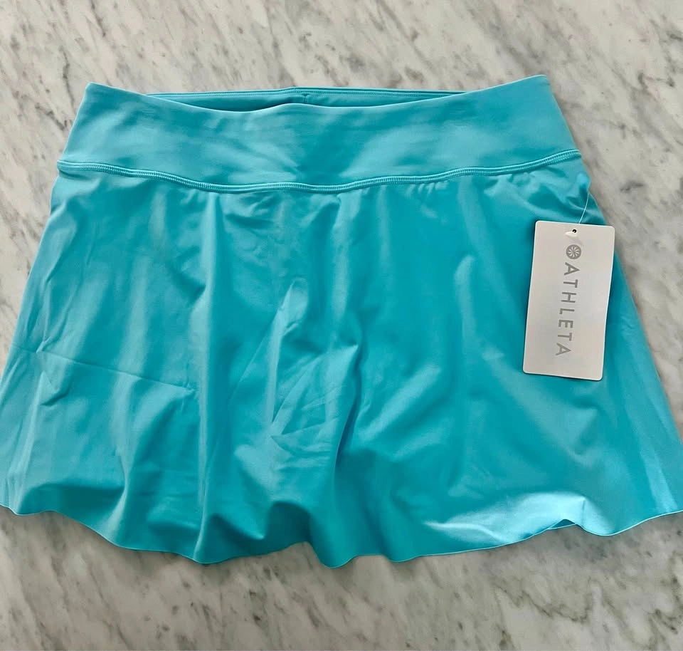 New Athleta skort size M