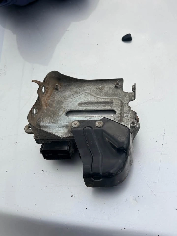 OEM Mitsubishi Lancer ECU - photo 2