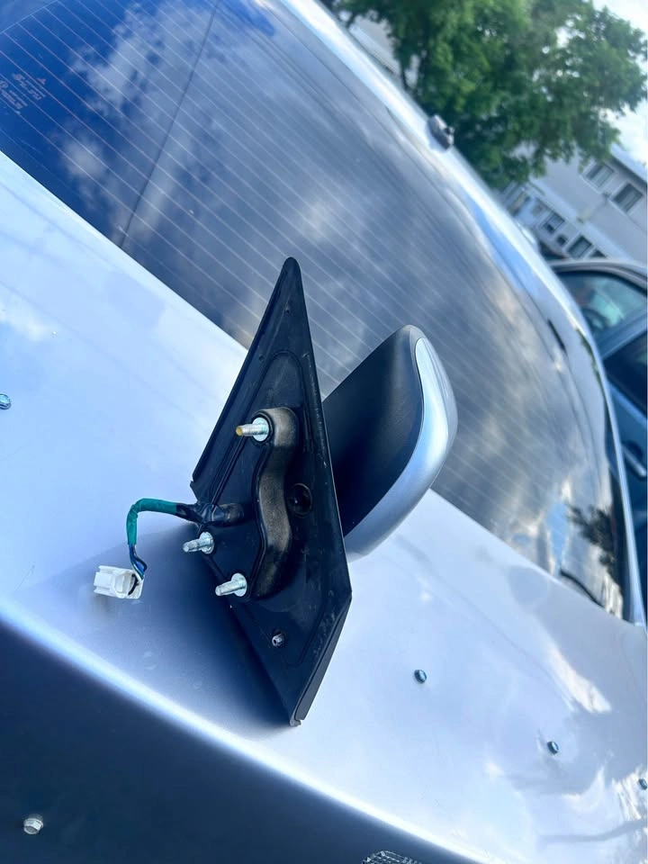 Lancer Side Mirrors - photo 2