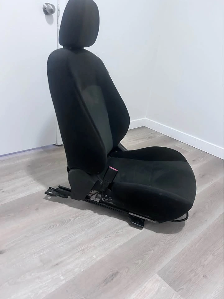 Lancer seats - photo 2