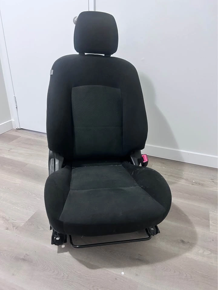 Lancer seats - photo 3