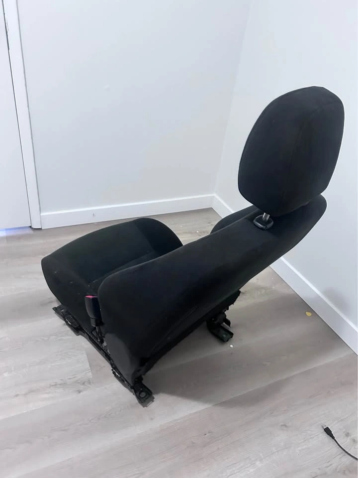 Lancer seats - photo 4