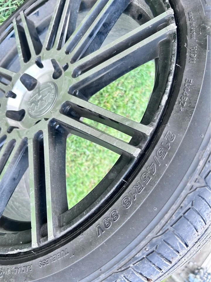 Rims and R18 tires (4) 5x114.3 - photo 2