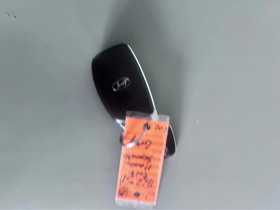 2017 Hyundai Sonata Key Fob - photo 2