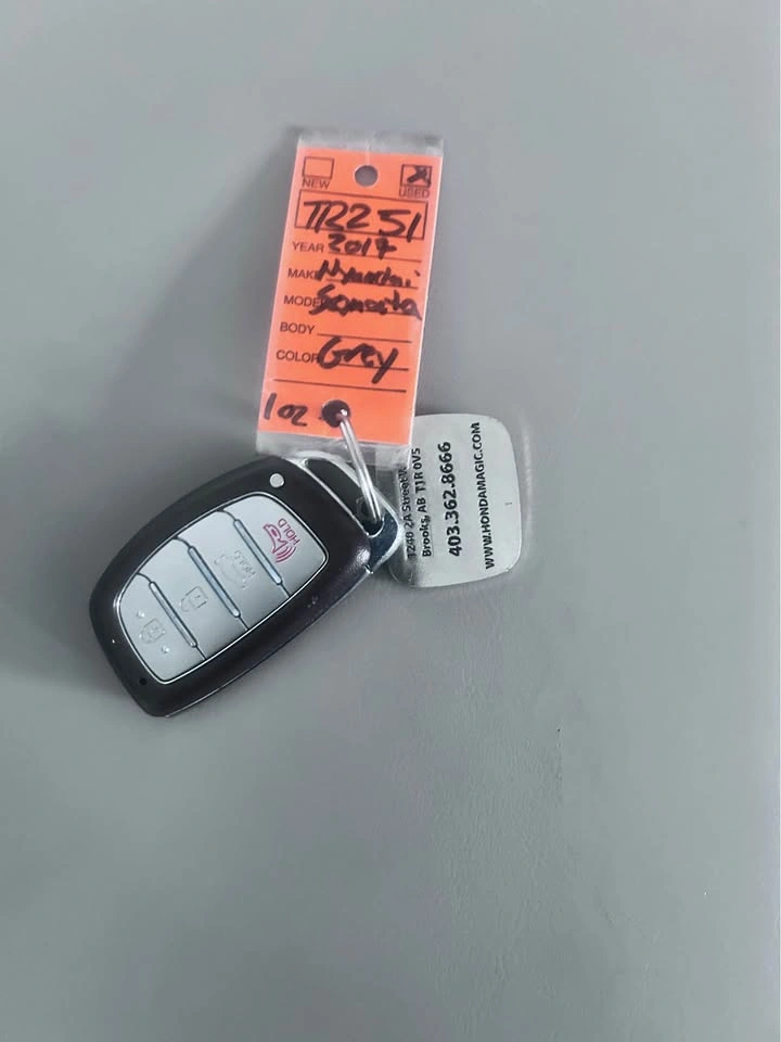 2017 Hyundai Sonata Key Fob - photo 3