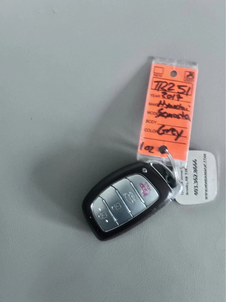 2017 Hyundai Sonata Key Fob - photo 4