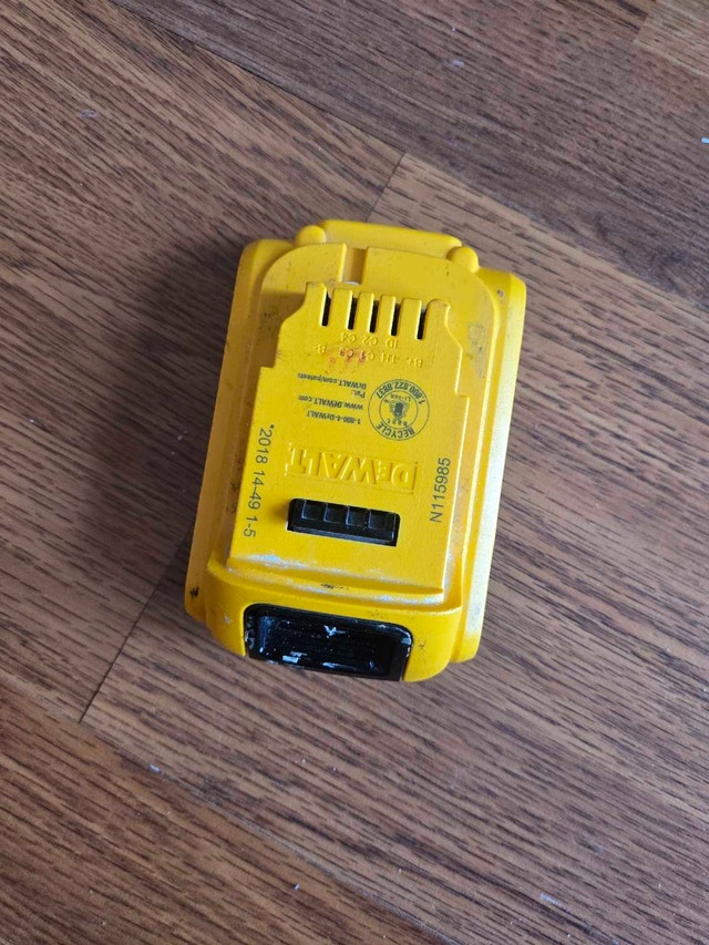 DEWALT 20V MAX XR Lithium-Ion Battery