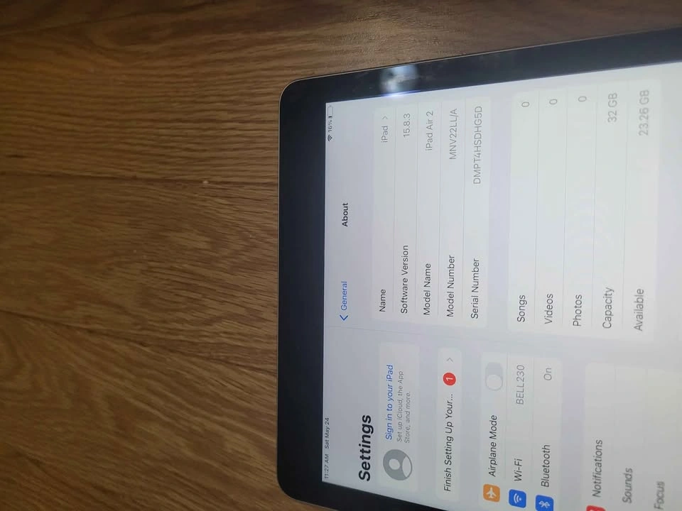 iPad Air 2 | 32GB | Mint Condition - photo 2