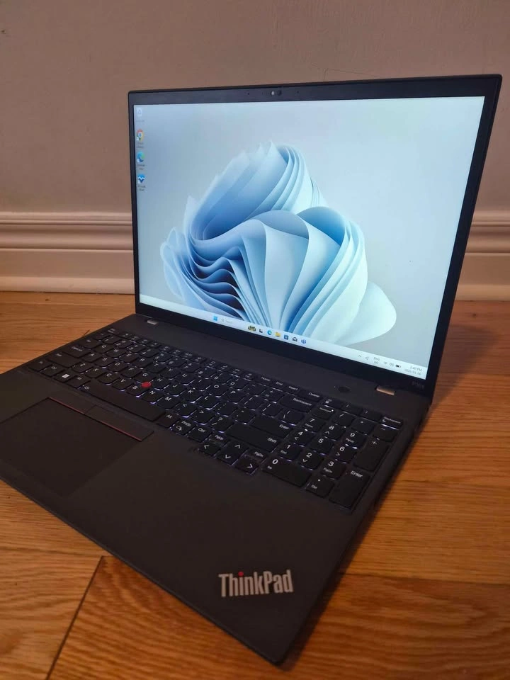 Lenovo ThinkPad P16s Gen 1 – i7 12th Gen | 32GB RAM | 512GB SSD - photo 2