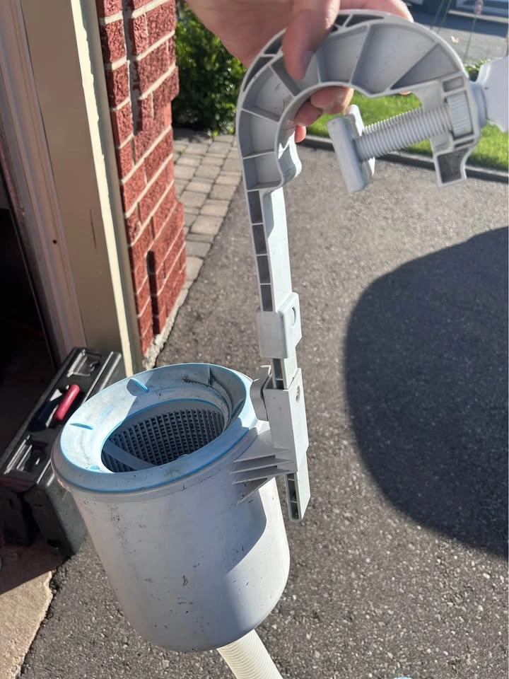 GUC Intex wall-mounted skimmer for above ground pool - photo 3