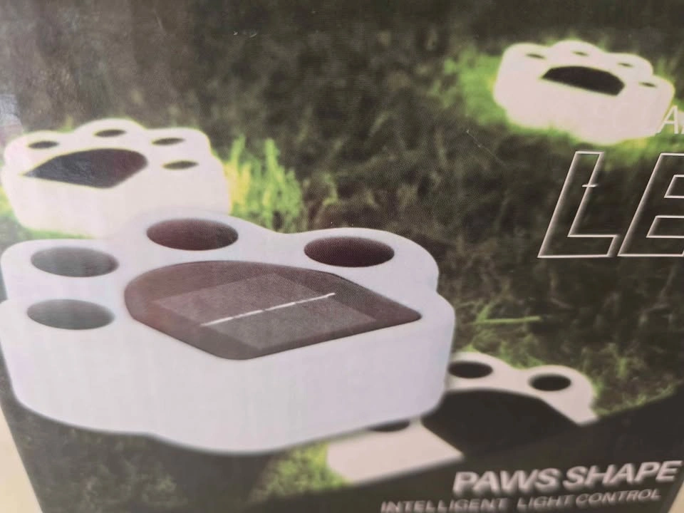 Brand new 4 Solar Energy LED Paw Shape Garden Lights($20) - photo 2