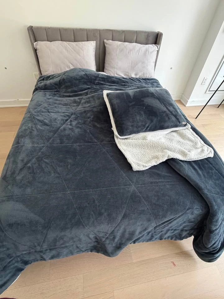 Ugg comforter - photo 2