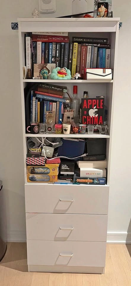 Bookcase with 3 drawers