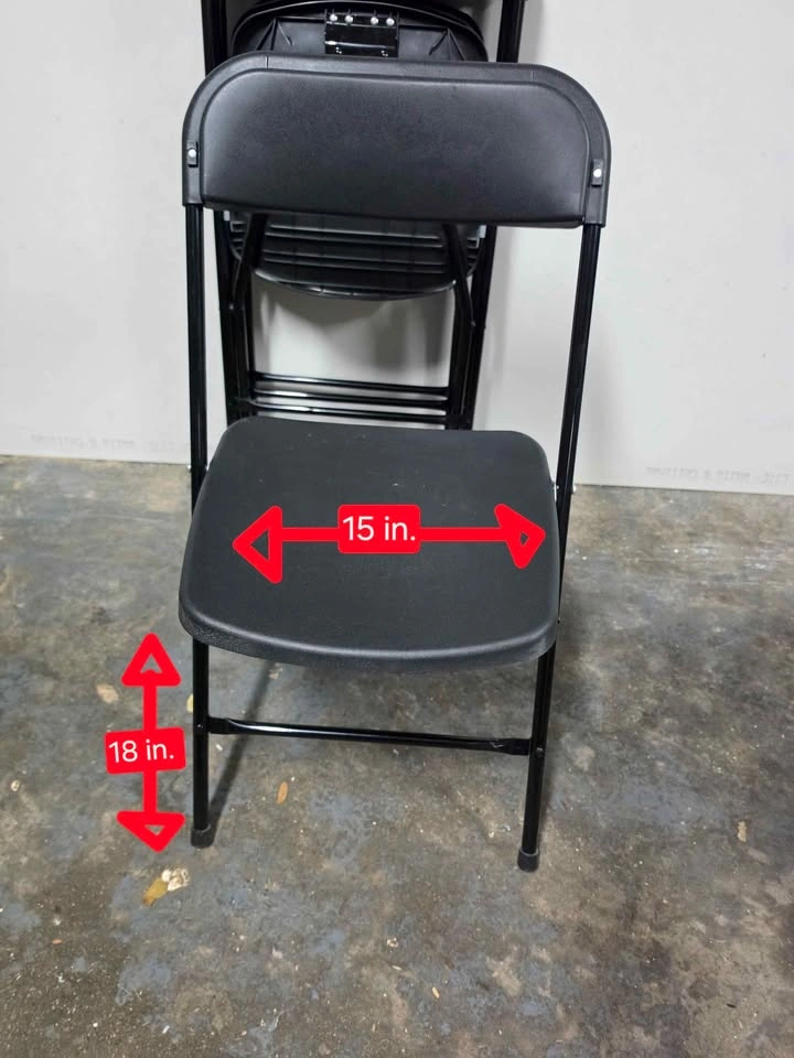 4 chairs $32 - photo 2