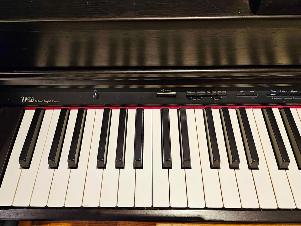 Roland HP603 Premium Digital Piano with Bench - photo 3